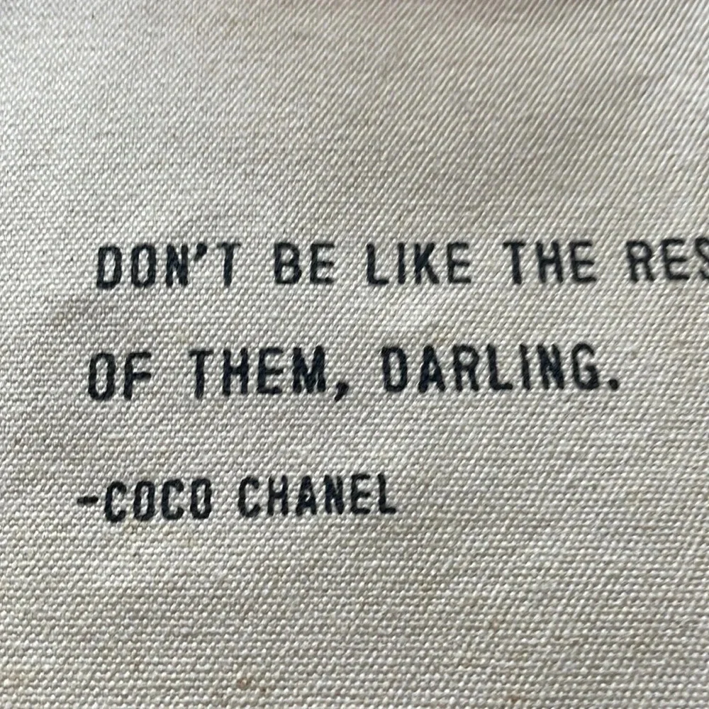 New Don't Be Like The Rest Of Them (Coco Chanel) Canvas Zip Bag